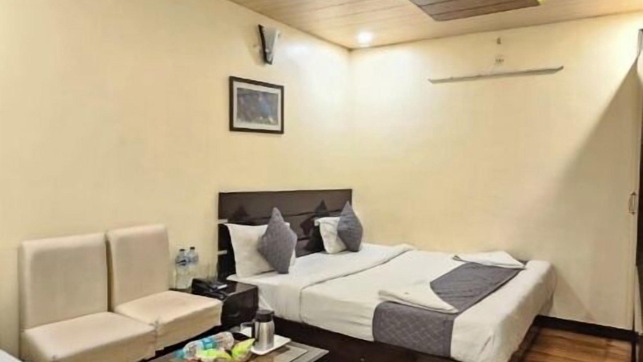Photo of Bedroom in Mallital