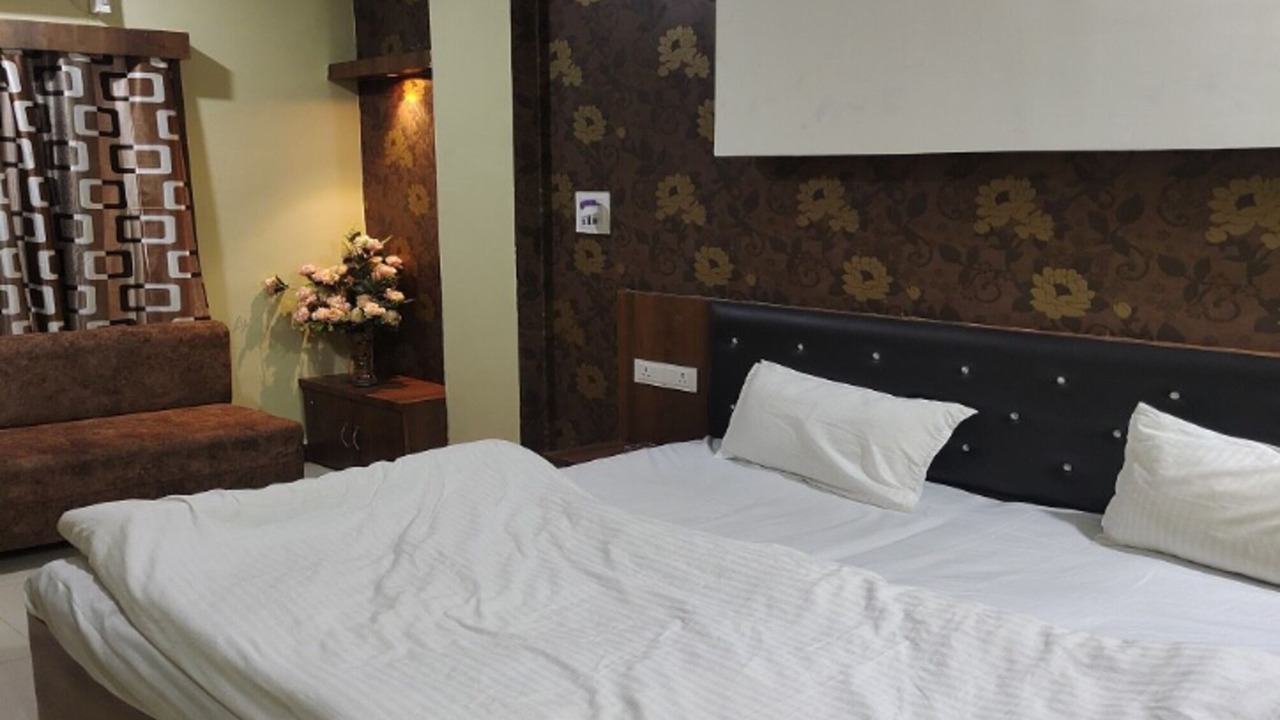 Photo of Bedroom in Mandsaur