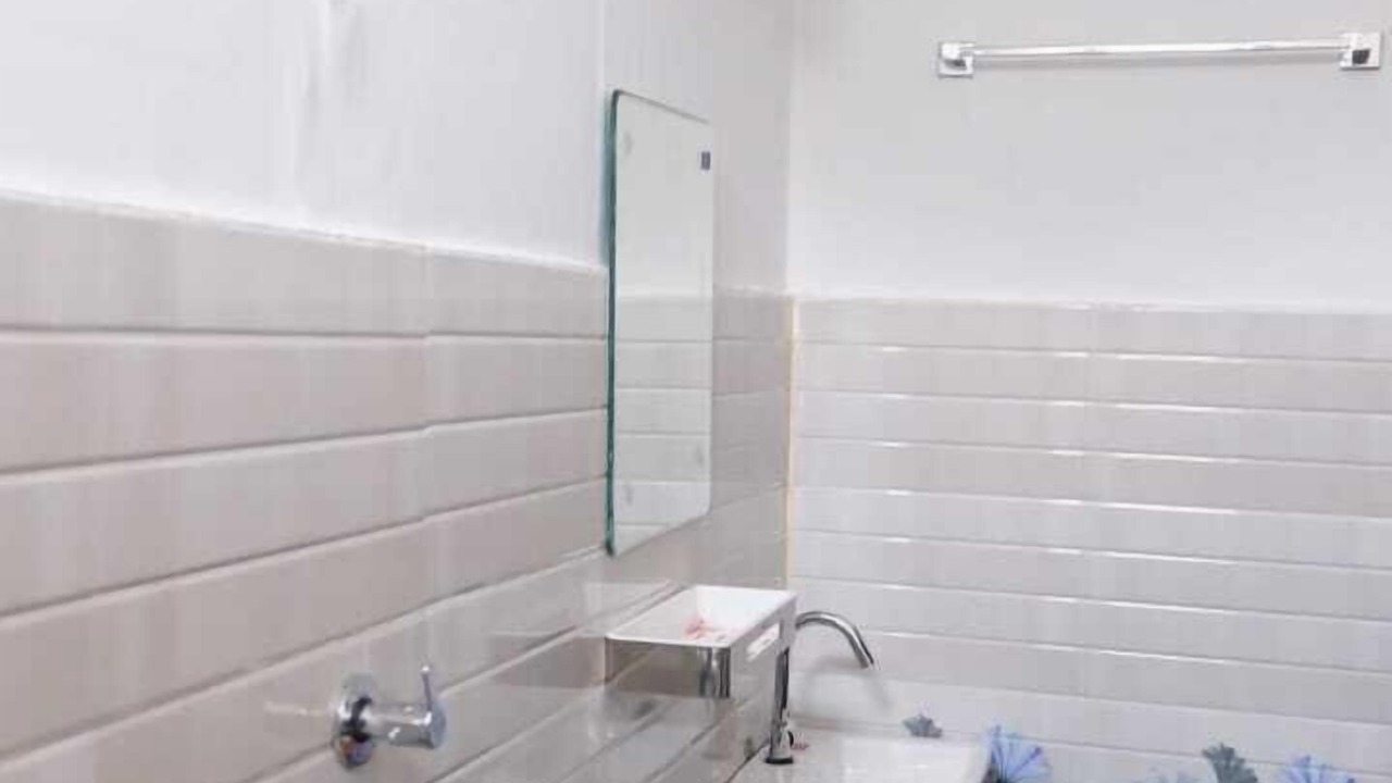 Photo of Bathroom in Narainkoti