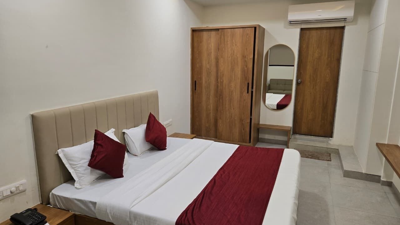 Photo of Bedroom in Vadodara