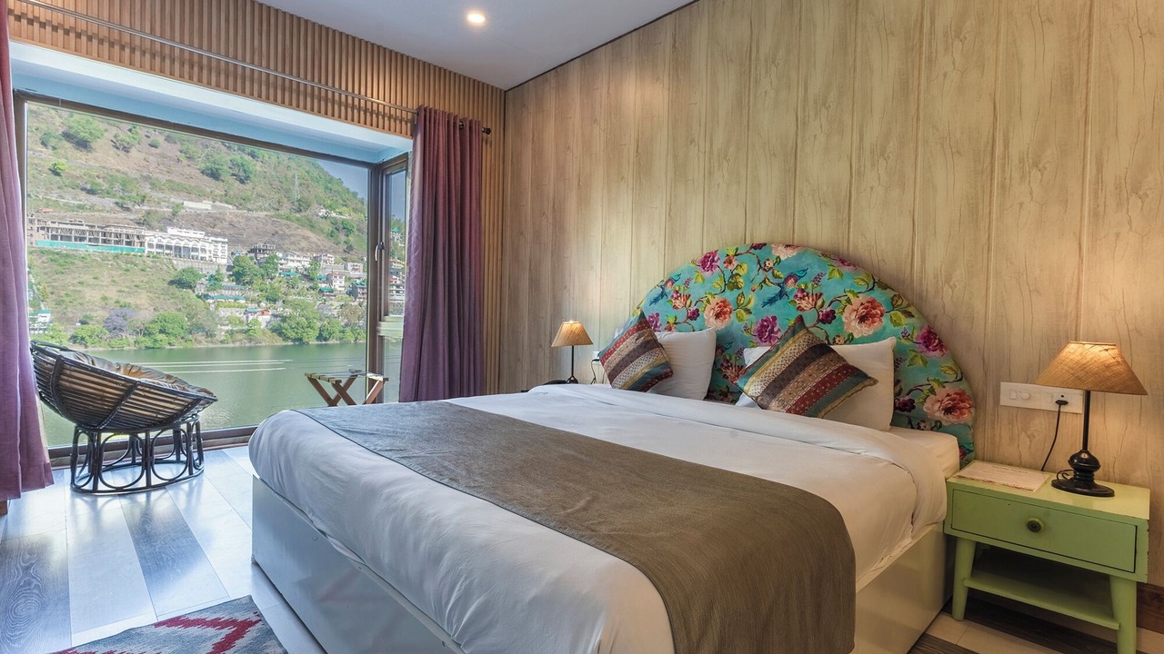 Photo of Bedroom in Bhimtal