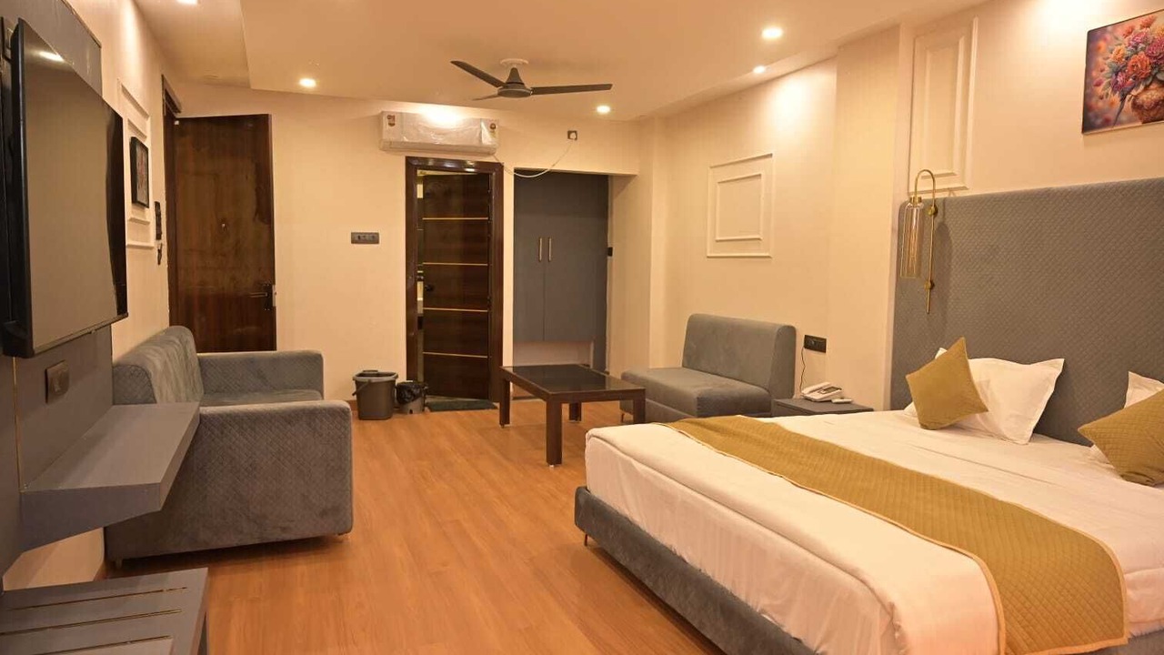 Photo of Bedroom in Chhatarpur