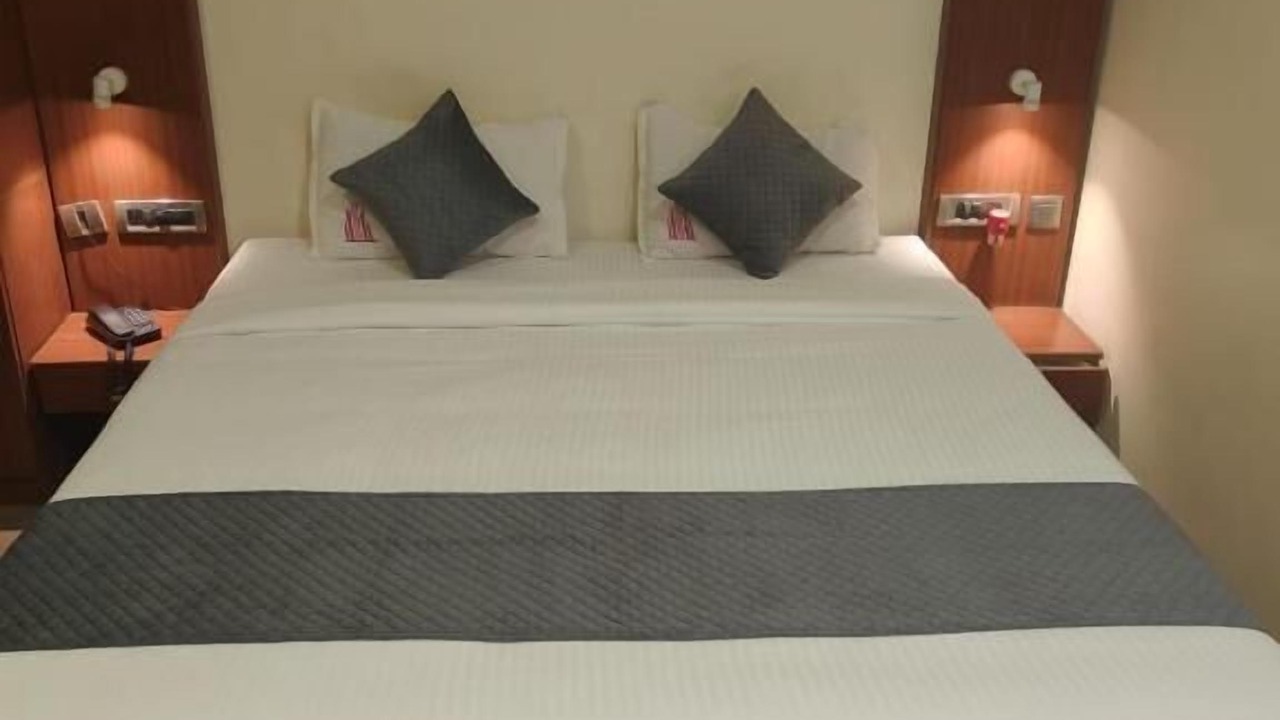 Photo of Bedroom in Tiruchirappalli