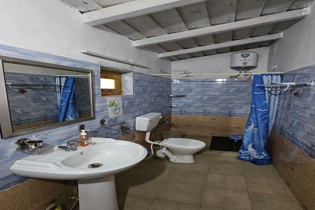 Photo of Bathroom in Mukteshwar