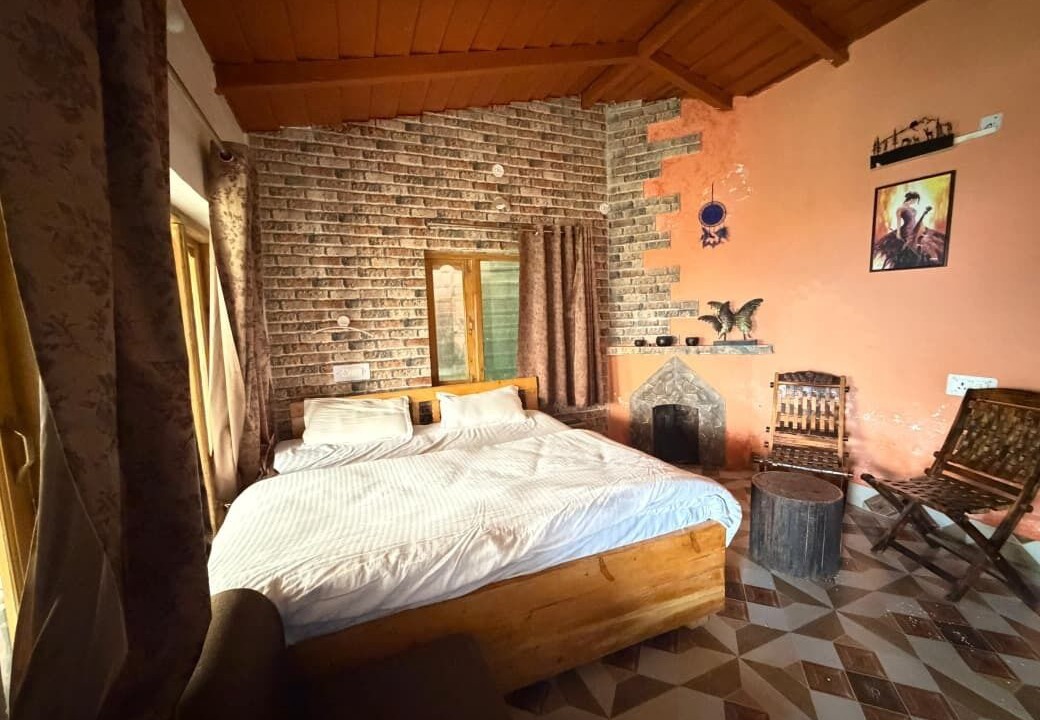 Photo of Bedroom in Mukteshwar