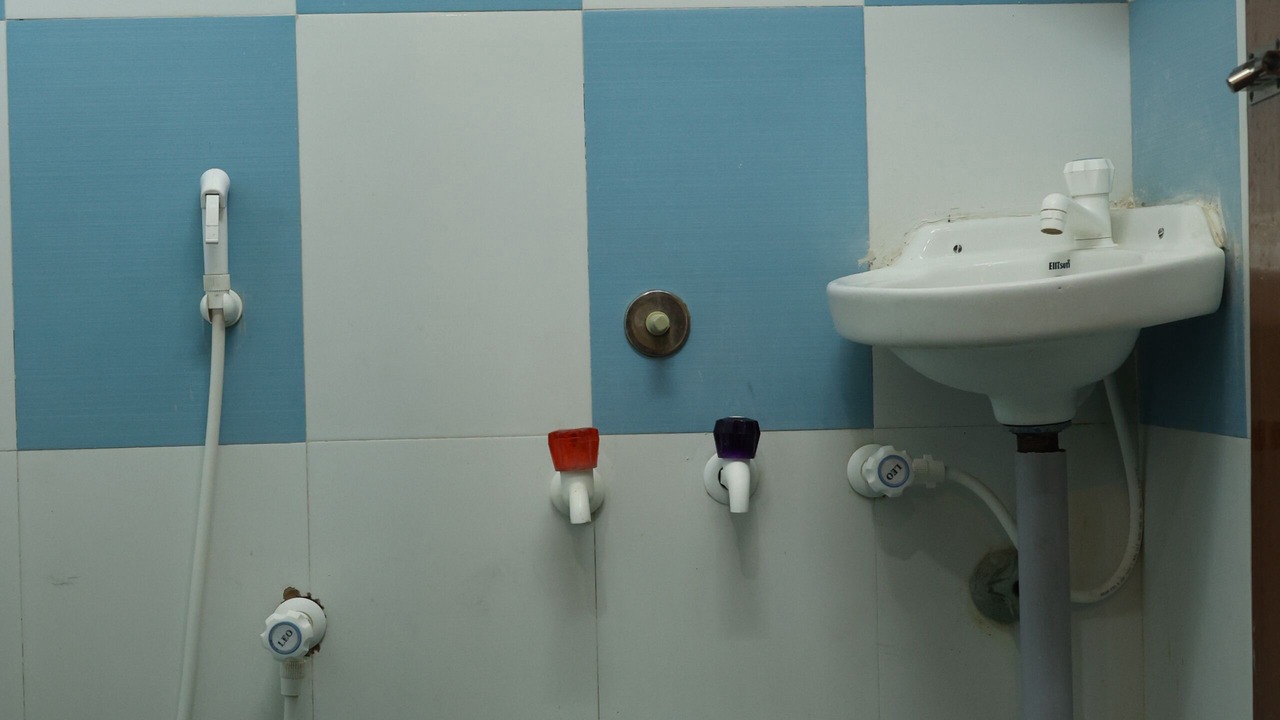 Photo of Bathroom in Dindigul