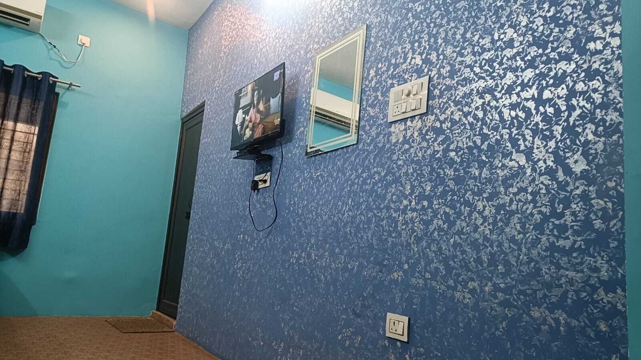 Photo of Bedroom in Haldwani