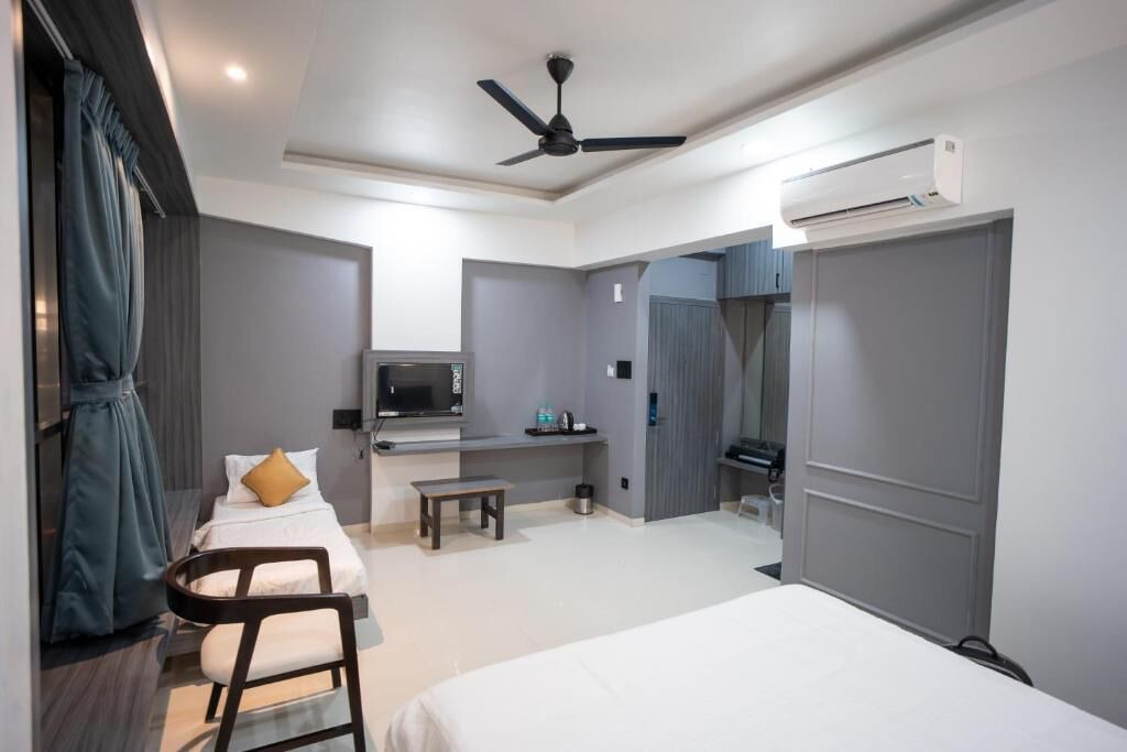 Photo of Bedroom in Solapur