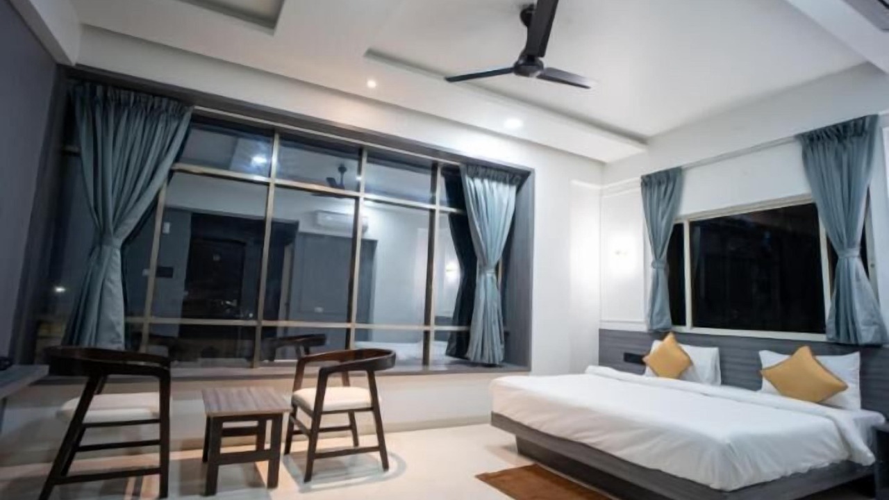 Photo of Bedroom in Solapur