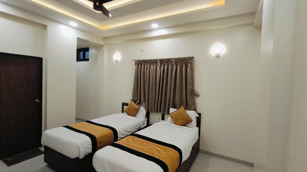 Photo of Bedroom in Daulatabad