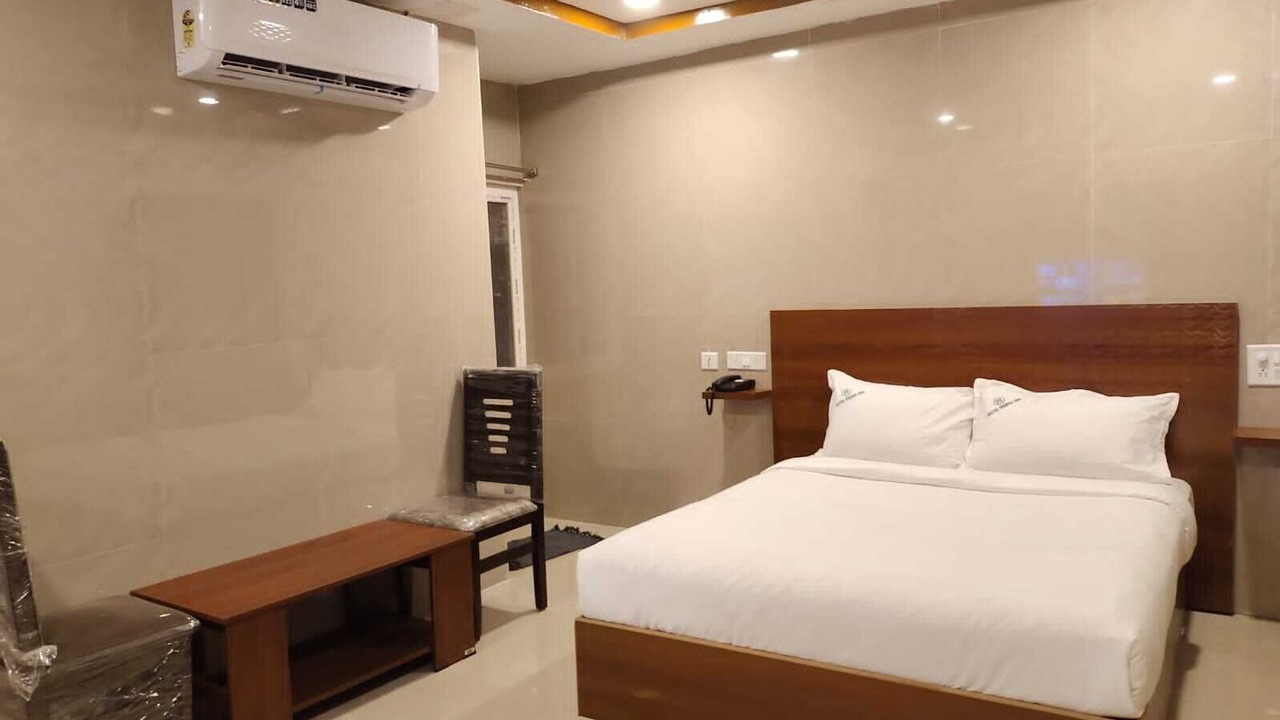 Photo of Bedroom in Warangal