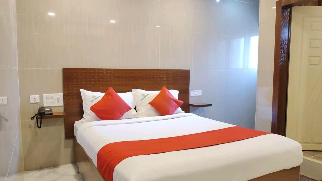Photo of Bedroom in Warangal