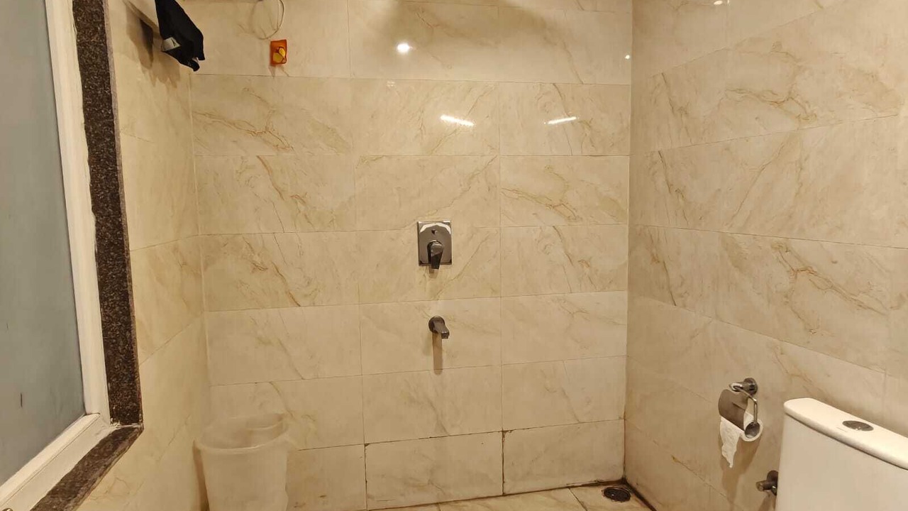 Photo of Bathroom in Tapovan