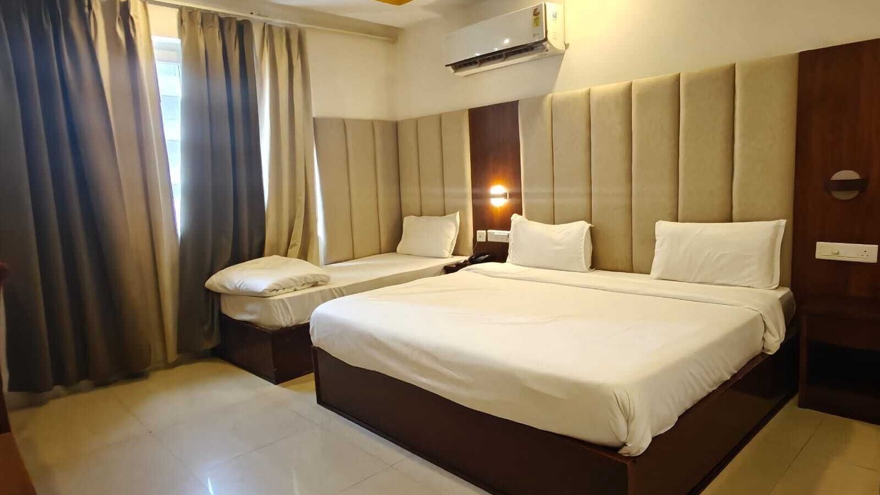 Photo of Bedroom in Tapovan