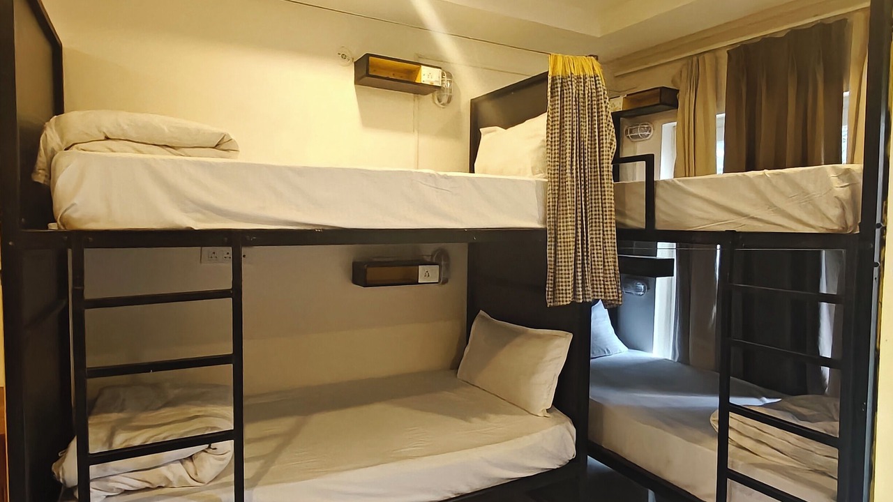 Photo of Bedroom in Tapovan