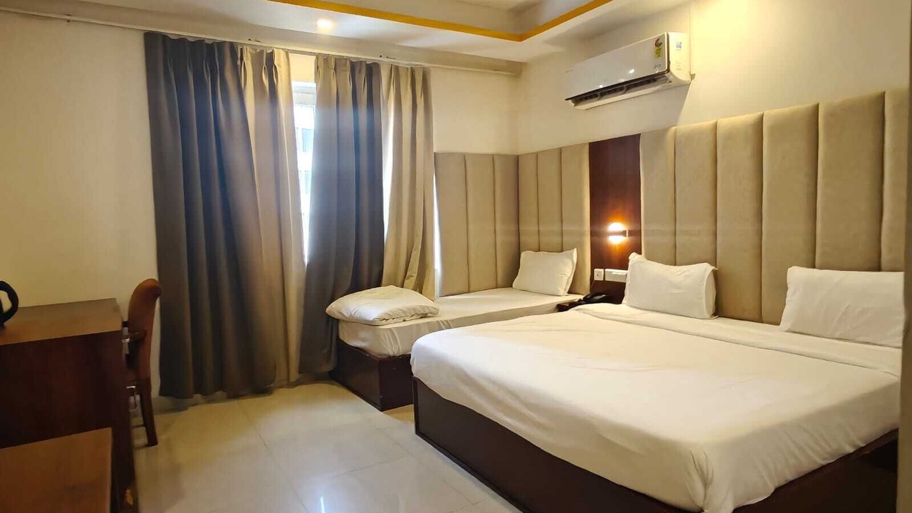 Photo of Bedroom in Tapovan