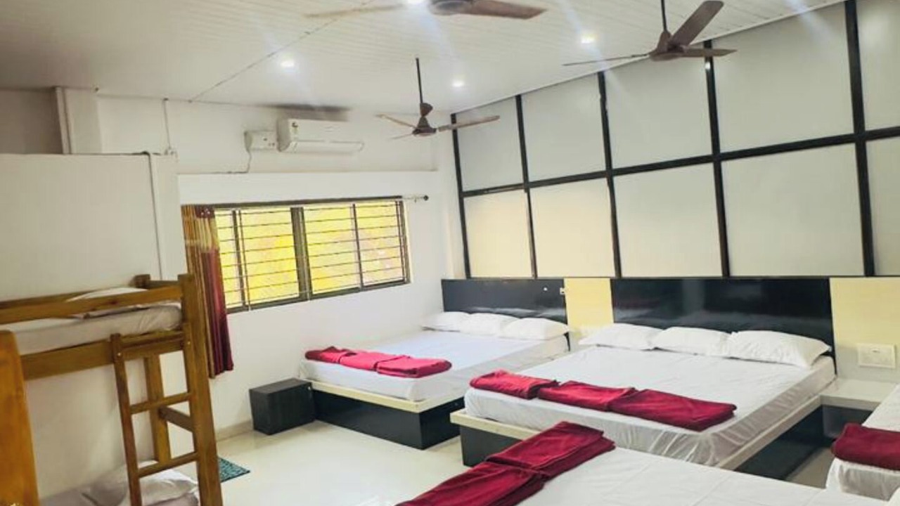 Photo of Bedroom in Gokarna