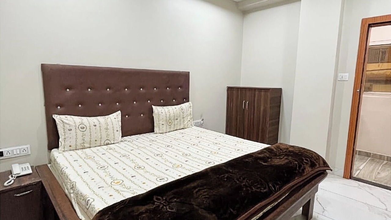 Photo of Bedroom in Ujjain