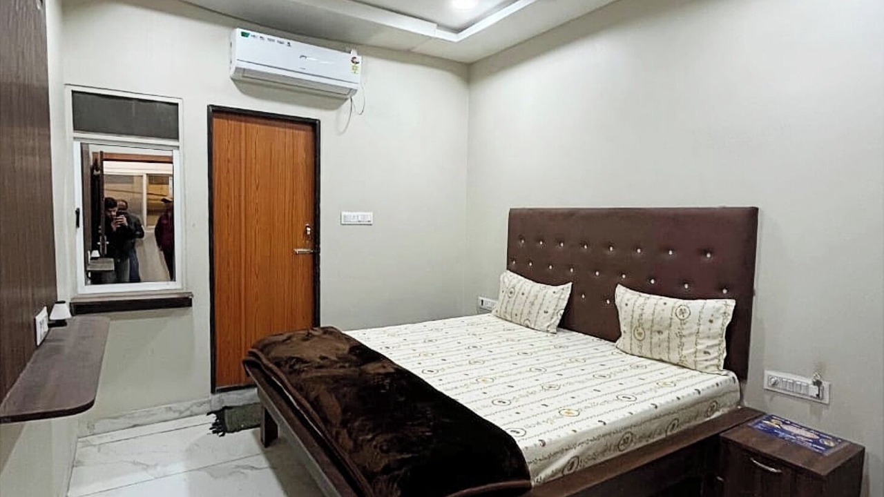 Photo of Bedroom in Ujjain