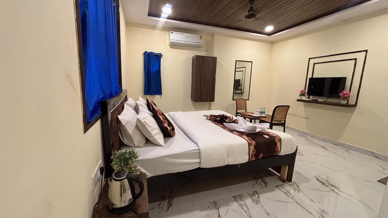 Photo of Bedroom in Shamshabad