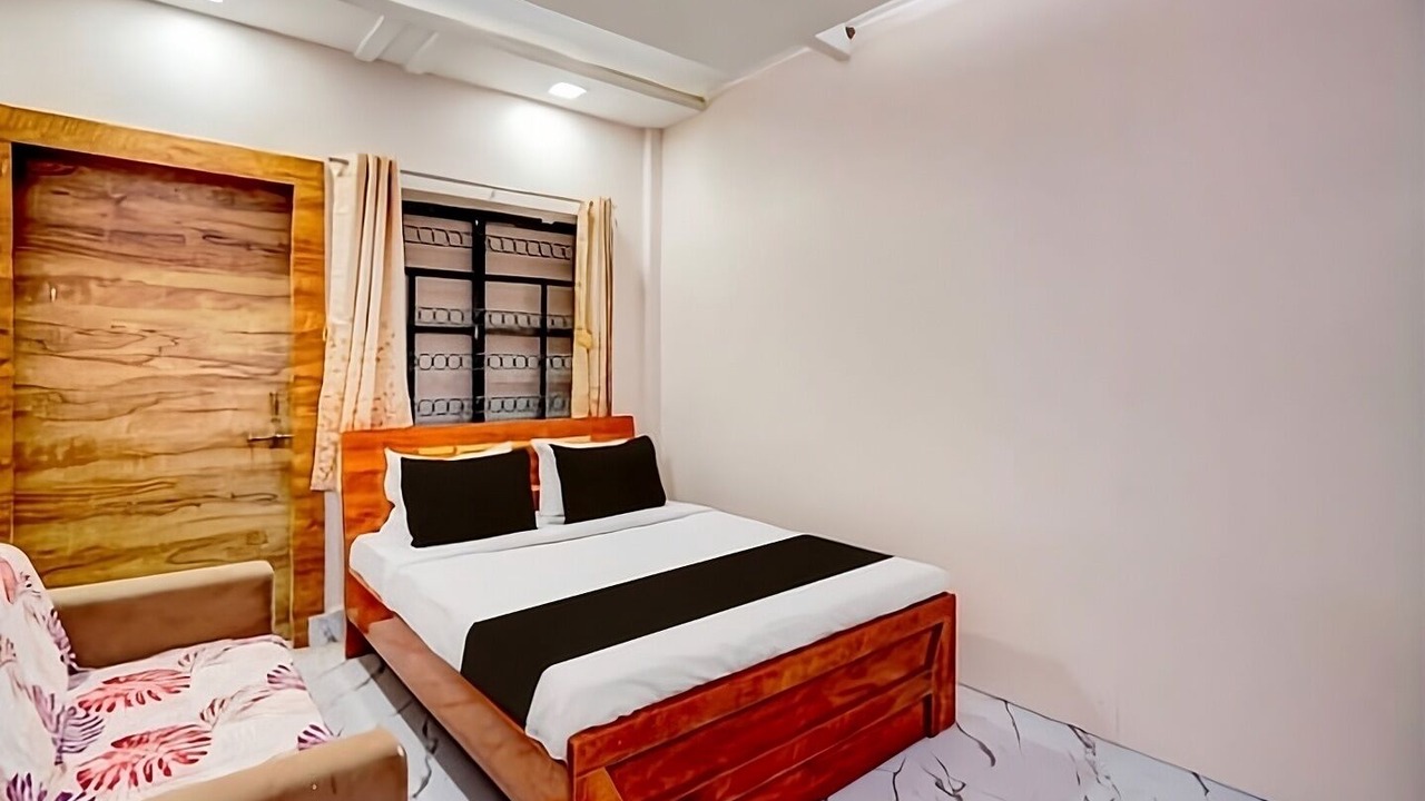 Photo of Bedroom in Pimpri Colony