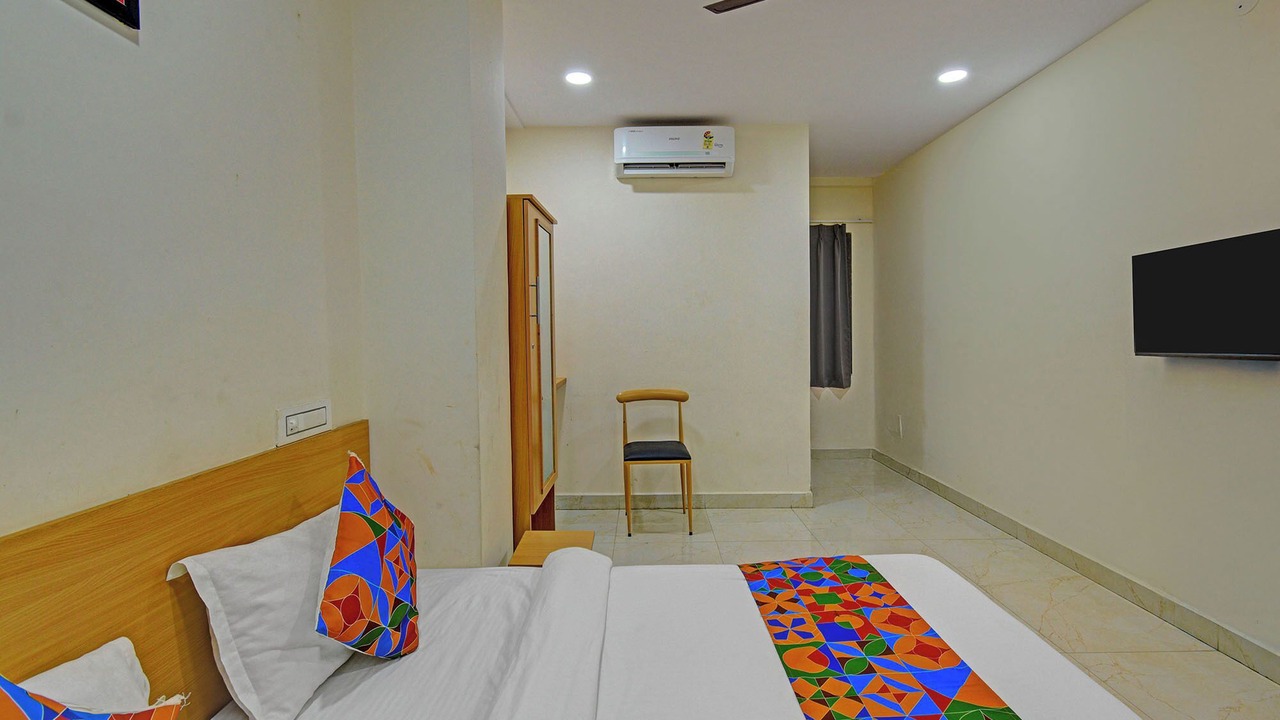 Photo of Bedroom in Habsiguda