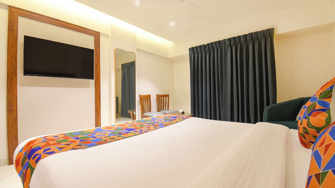 Photo of Bedroom in Karve Nagar