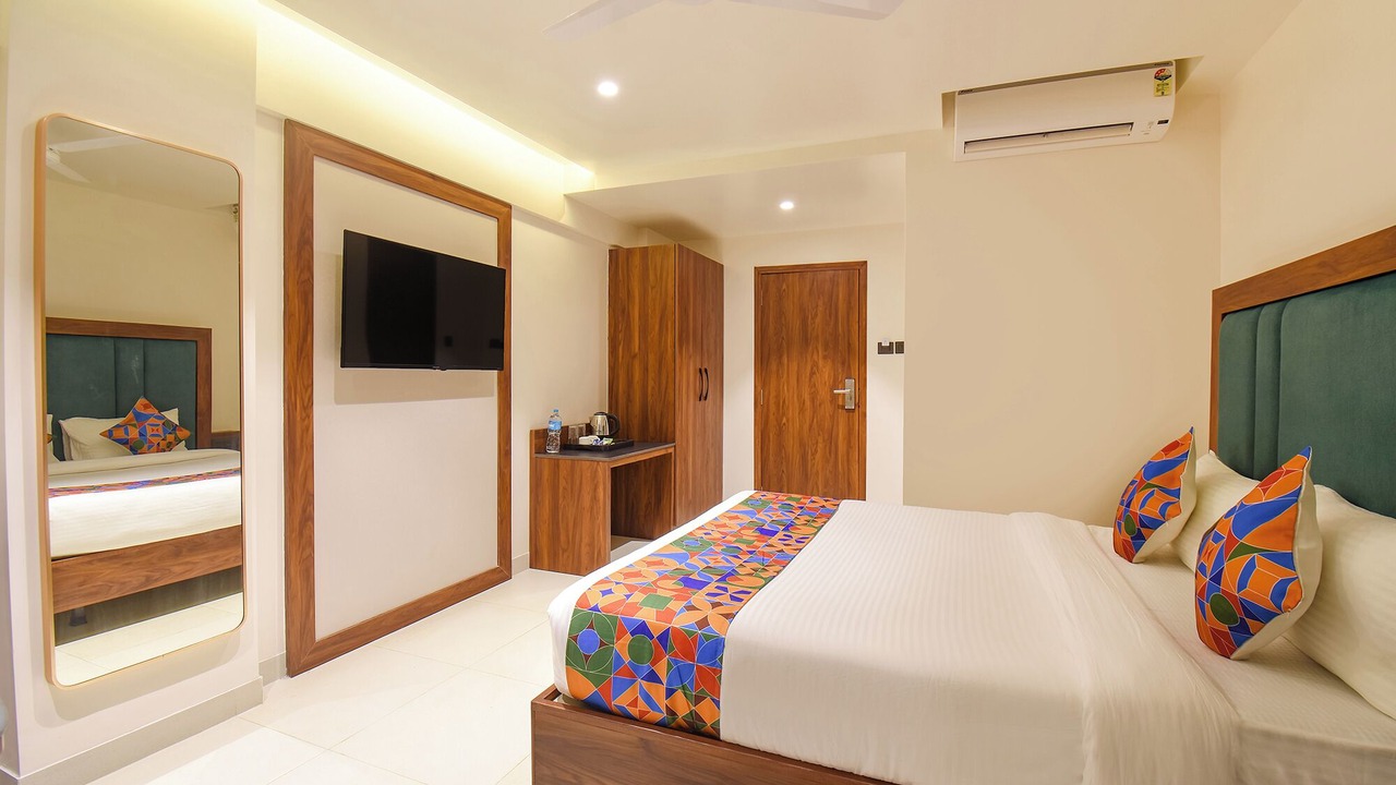 Photo of Bedroom in Karve Nagar