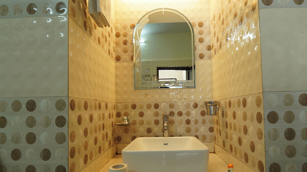 Photo of Bathroom in Mallital