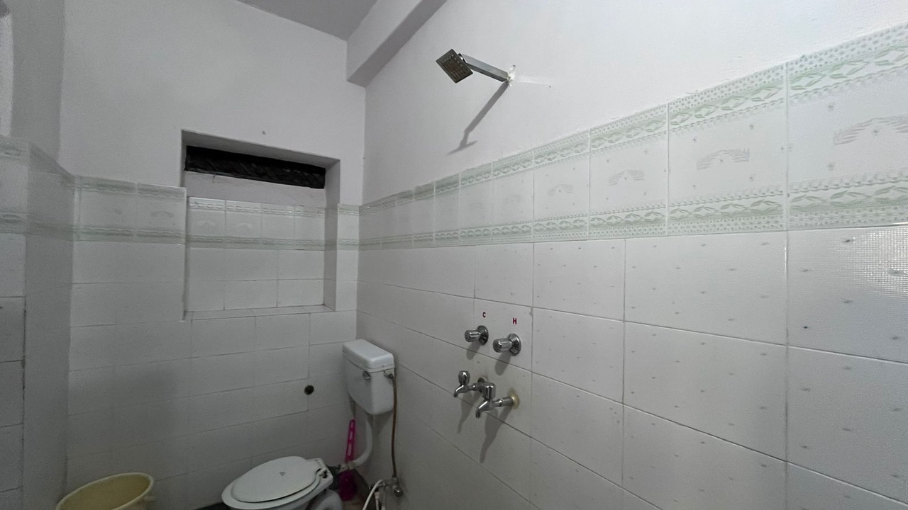 Photo of Bathroom in Amar Sagar Pol