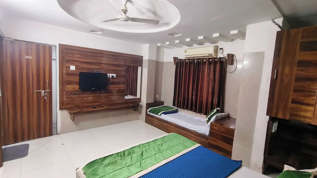 Photo of Bedroom in Shirdi