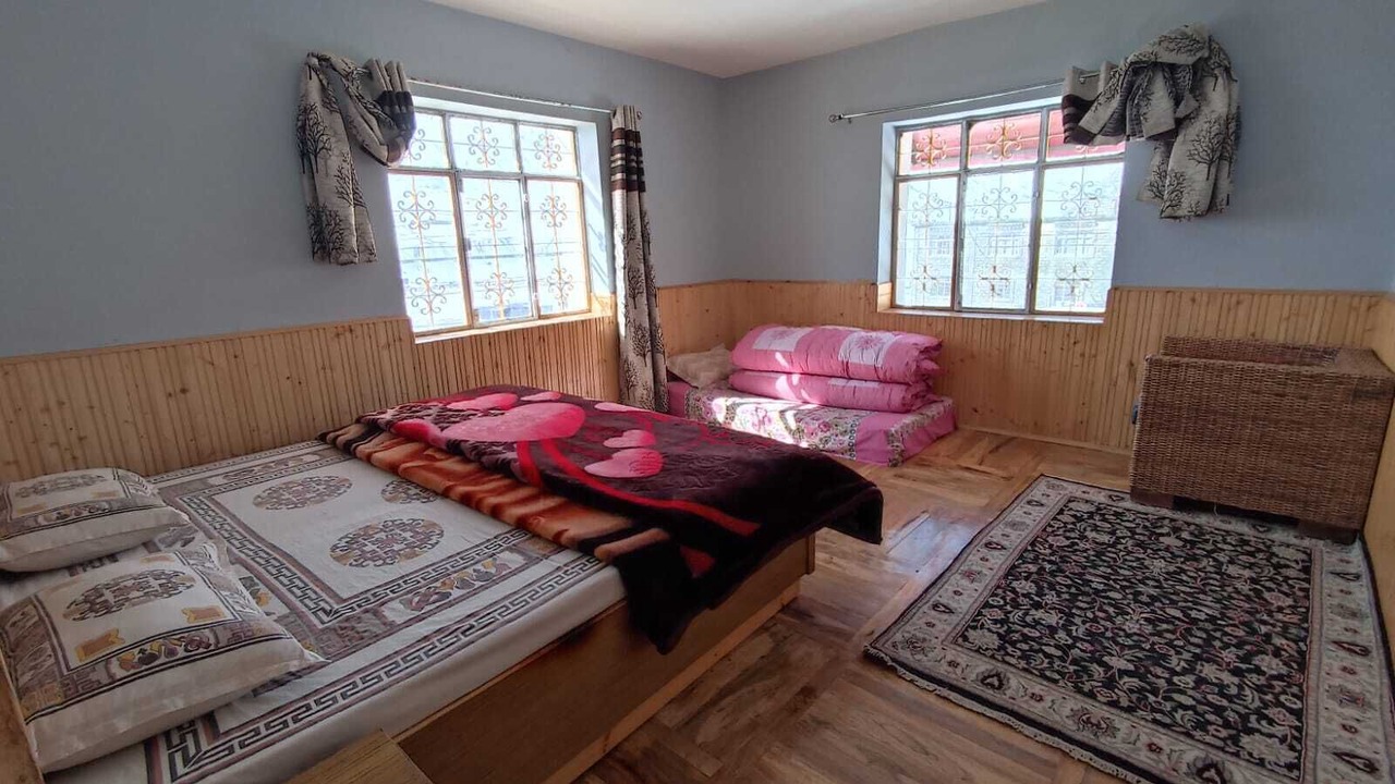 Photo of Bedroom in Kaza