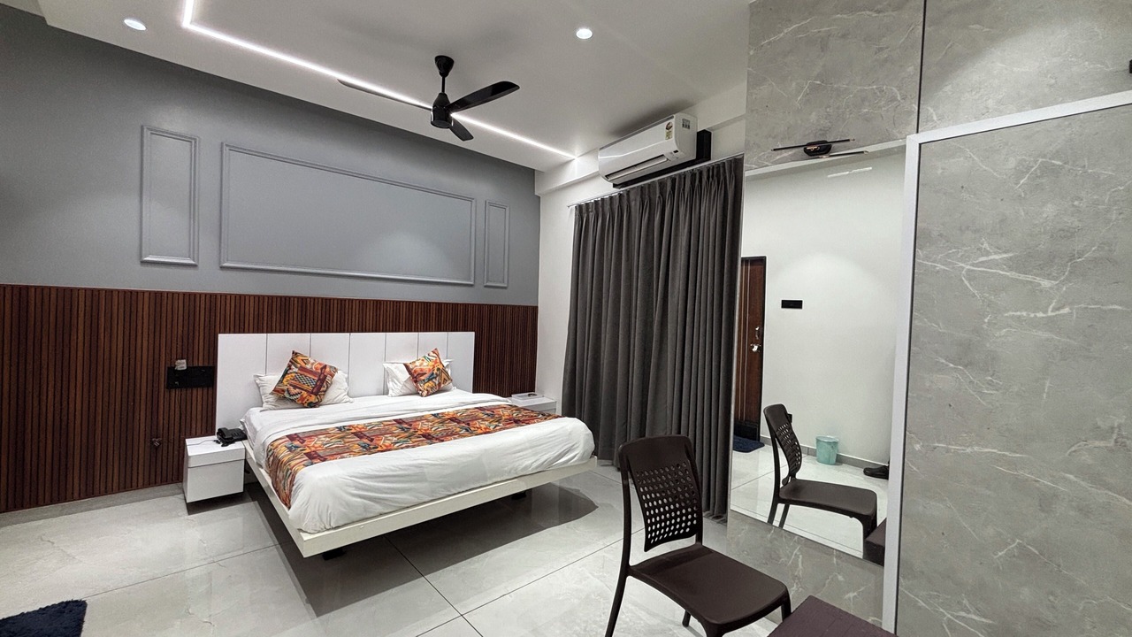 Photo of Bedroom in Solapur