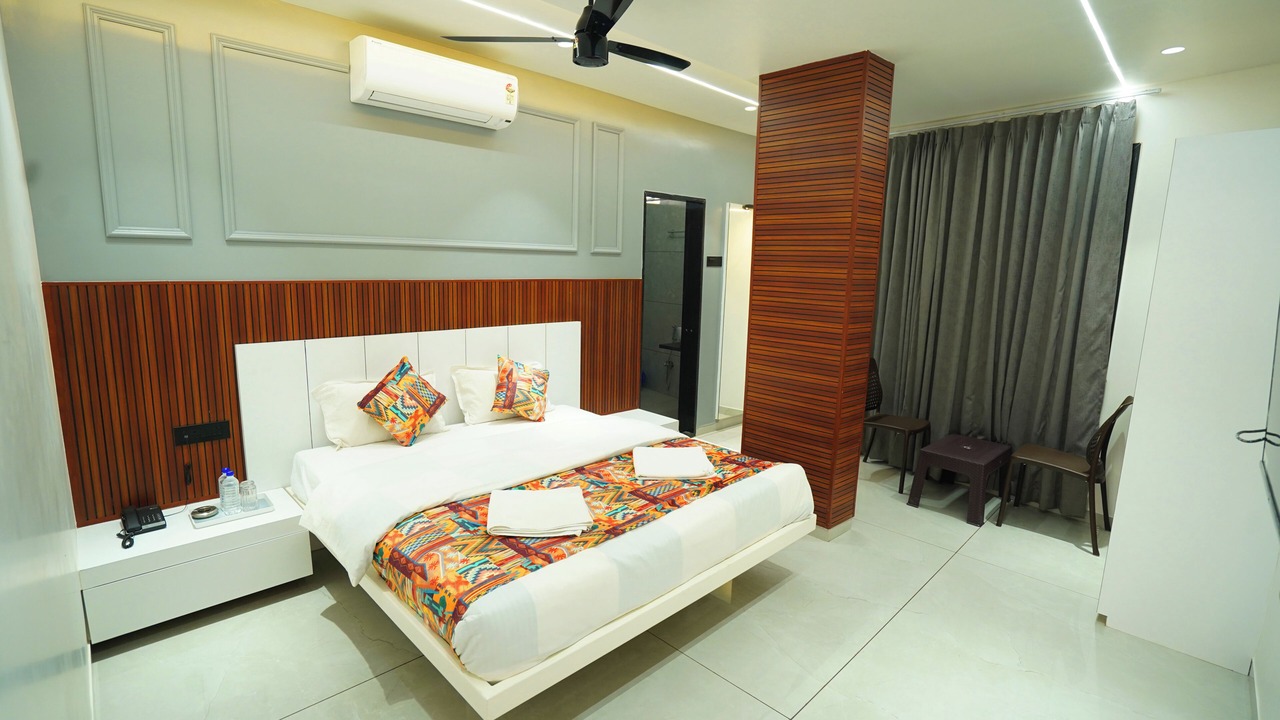 Photo of Bedroom in Solapur