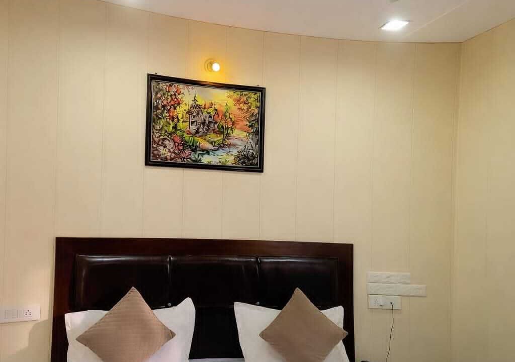 Photo of Bedroom in Tapovan