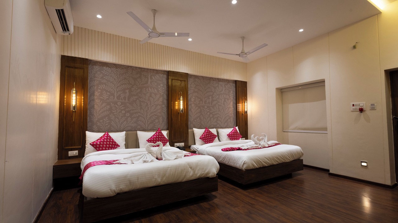 Photo of Bedroom in Mahmoorganj