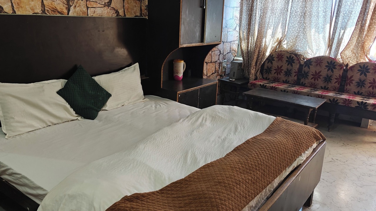 Photo of Bedroom in Allahabad