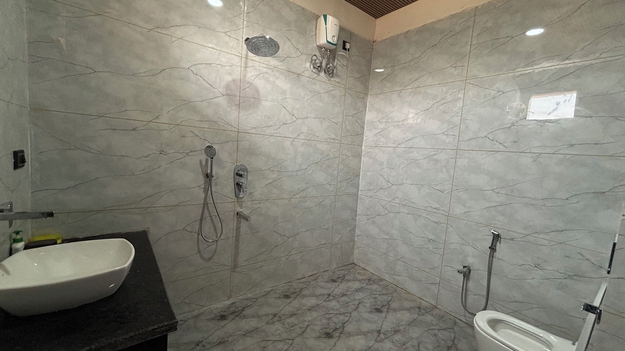 Photo of Bathroom in Ugapur