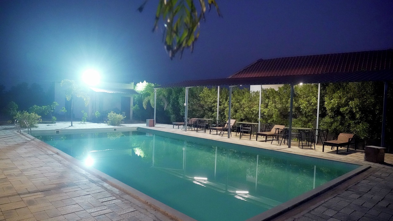 Photo of Outdoor in Pawni