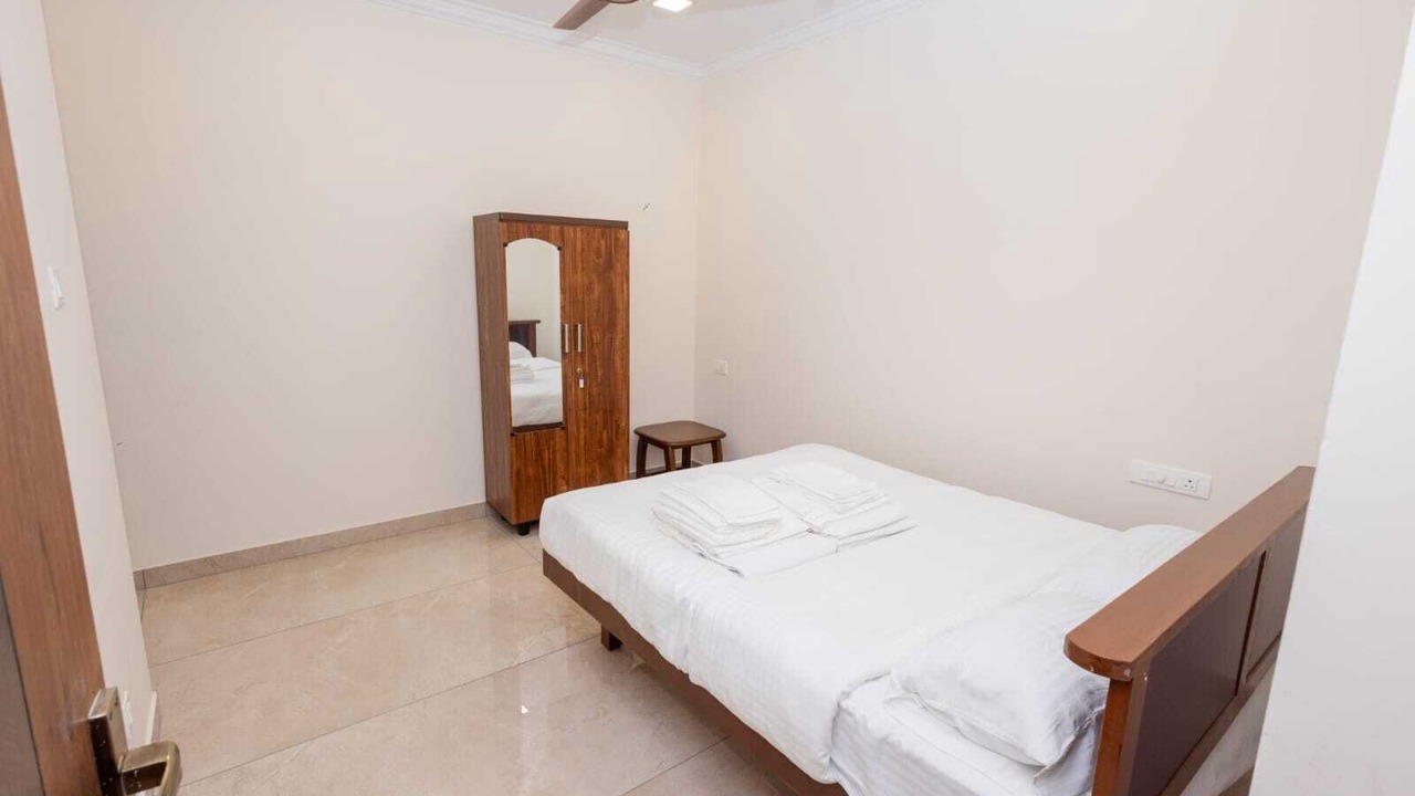 Photo of Bedroom in Tiruchirappalli