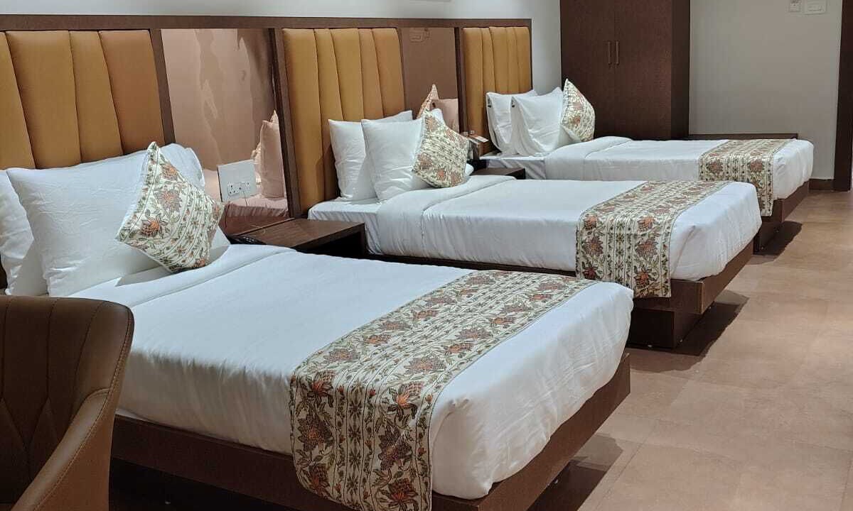 Photo of Bedroom in Mundra