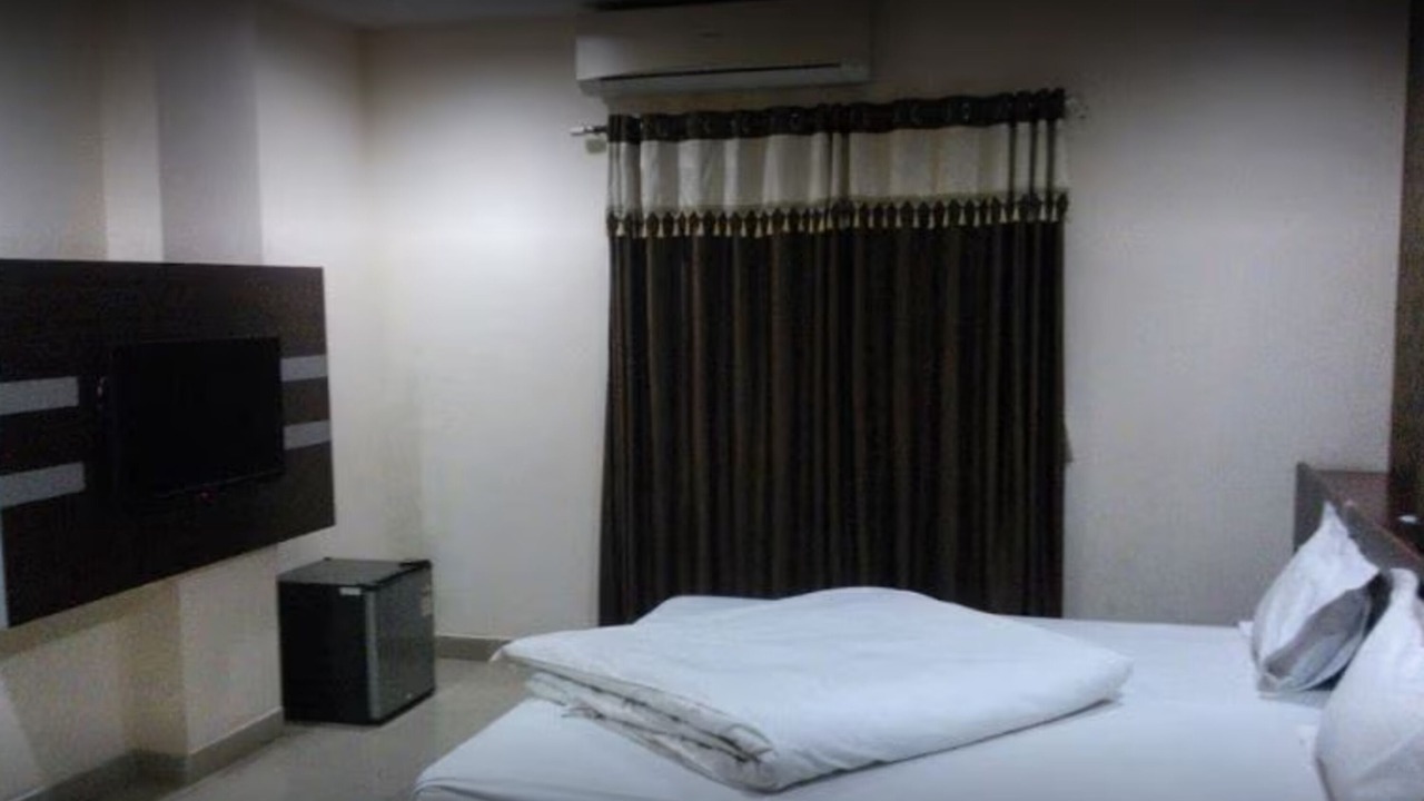 Photo of Bedroom in Mandsaur