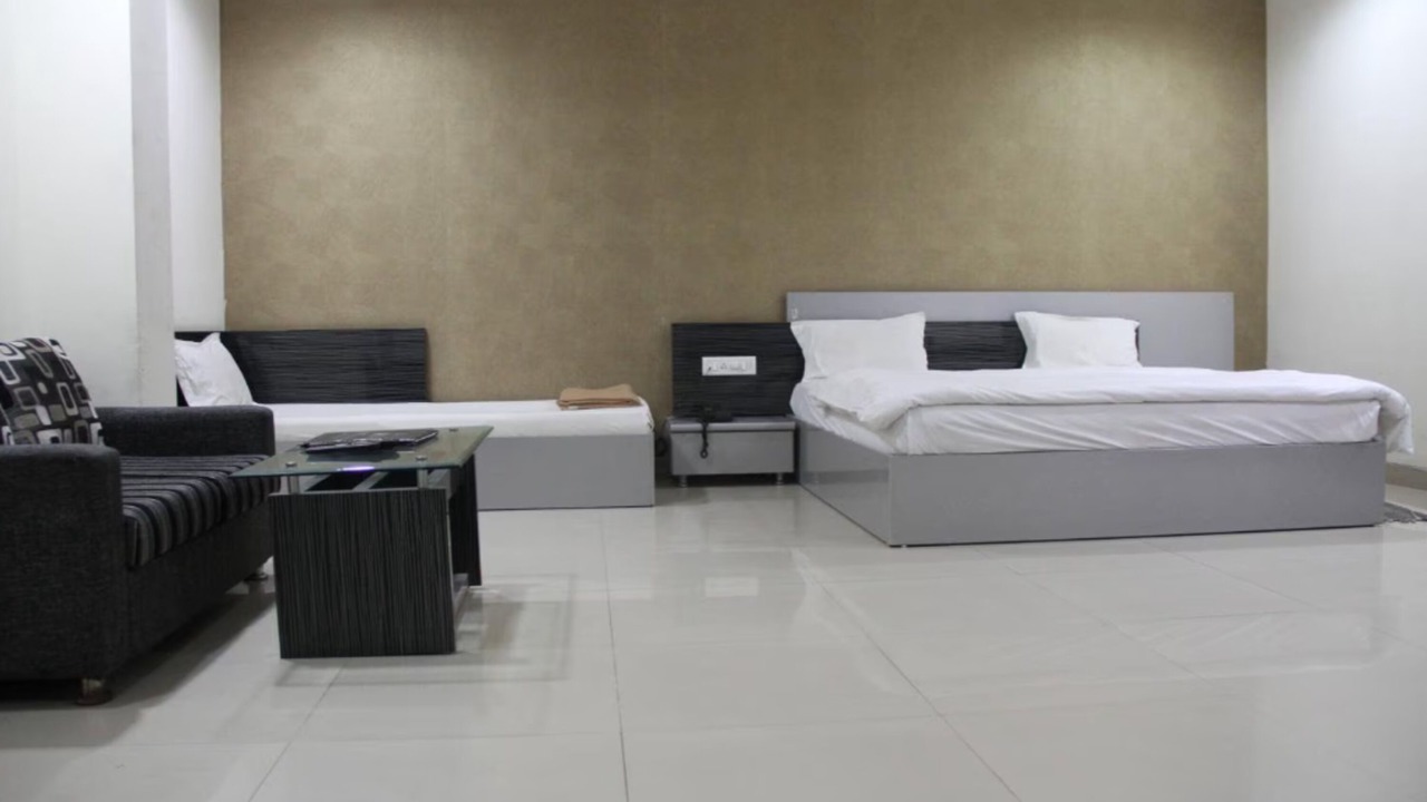Photo of Bedroom in Mandsaur