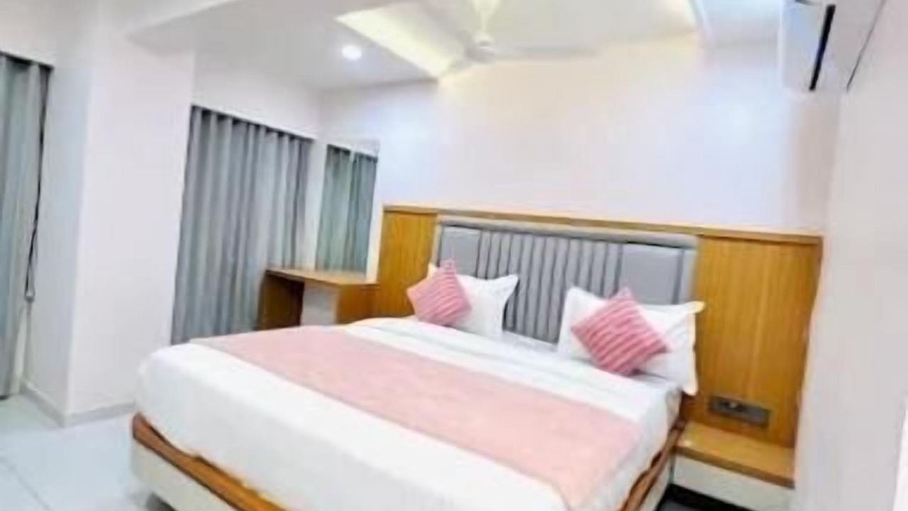 Photo of Bedroom in Ahmedabad