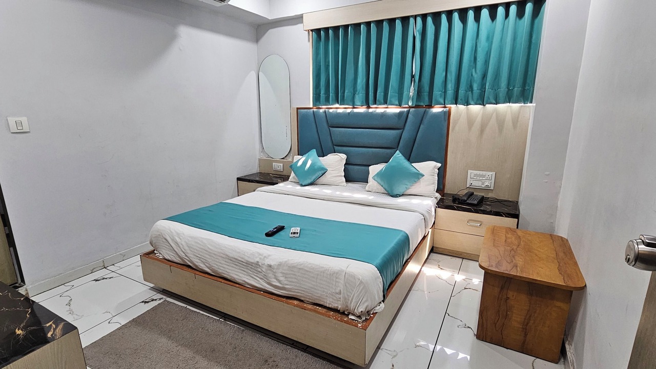 Photo of Bedroom in Gandhinagar