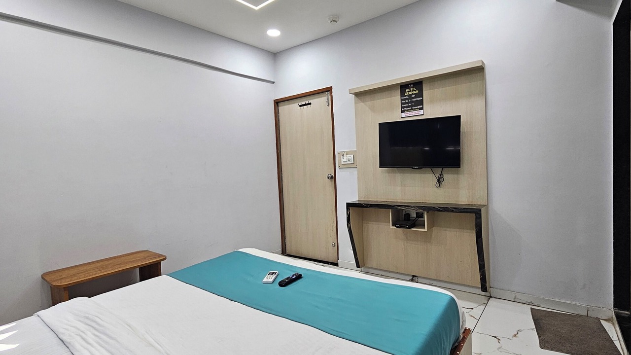 Photo of Bedroom in Gandhinagar