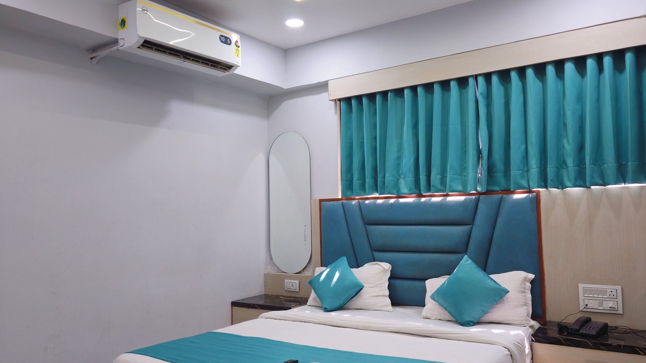 Photo of Bedroom in Gandhinagar