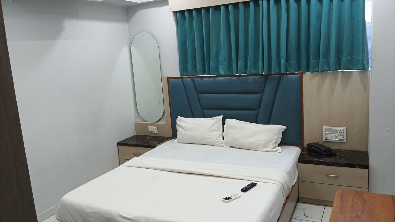 Photo of Bedroom in Gandhinagar