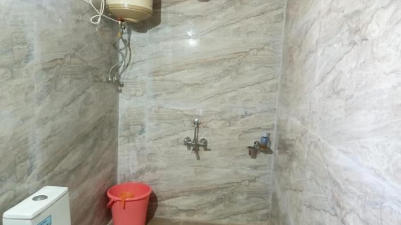 Photo of Bathroom in Timbholi
