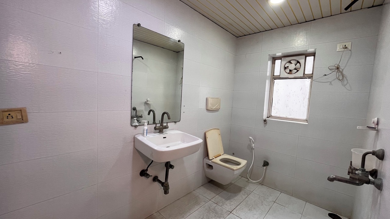 Photo of Bathroom in Nagpur